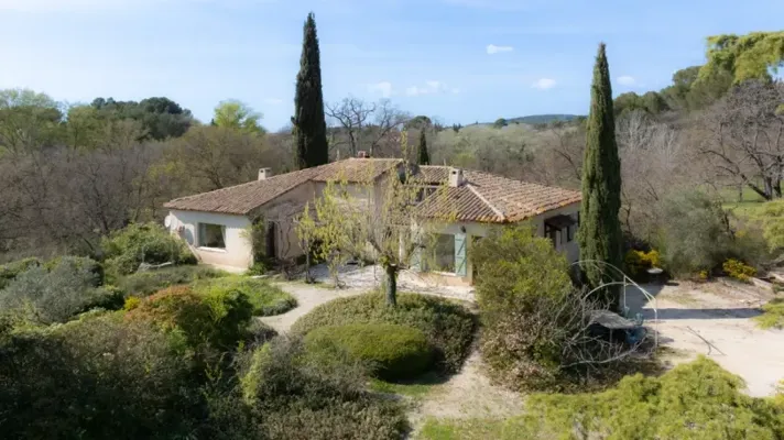 Propriété de caractère – 323 m² – 6 logements – fort potentie...