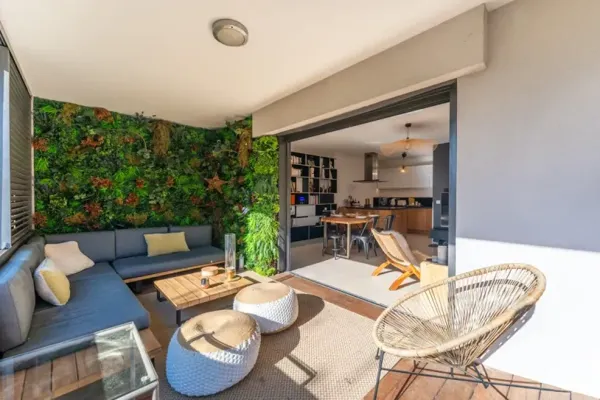 Résidence La Méniane, Appartement 3 pièces avec double terras...