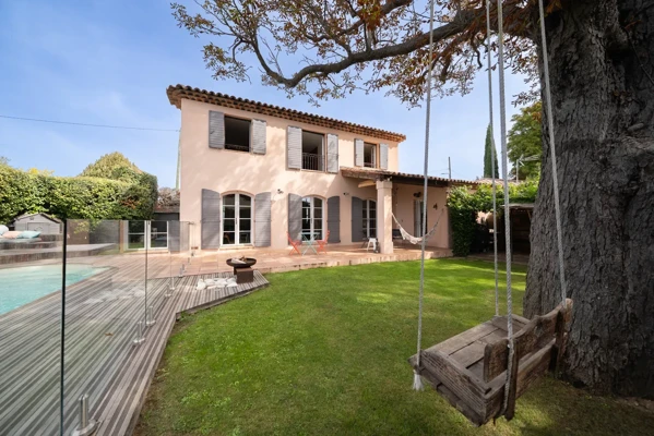 Vente maison 5 pièces de 130 m² à Puyricard