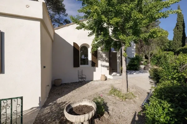 Maison rénovée - Quartier Val Saint-André - 13 100 AIX EN PRO...