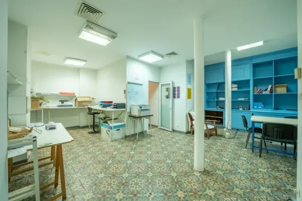 Local Professionnel - Marseille 1er Arrondissement - 6364-CLA